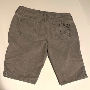 City Streets Y2K Bermudas